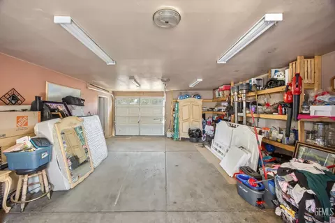 Other - 222 W E St, Tehachapi, CA 93561 photo 8 of 8