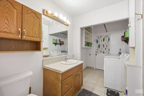 Other - 923 Devore Ave, Bakersfield, CA 93308 photo 5 of 6