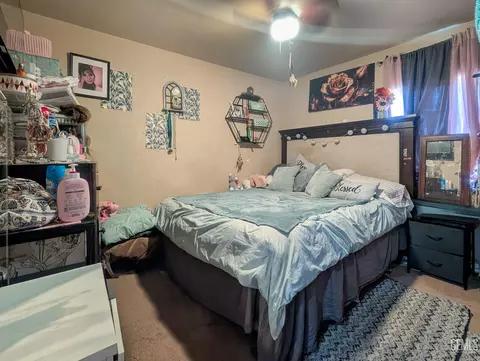 Bedroom - 243 E Orange Ave, Shafter, CA 93263 photo 2 of 2