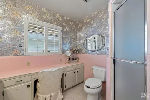2444 Pine St, Bakersfield, CA 93301 photo 39
