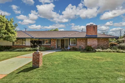 2444 Pine St, Bakersfield, CA 93301 photo 8