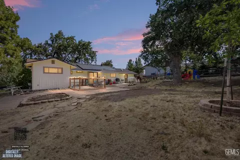 Exterior - 27320 War Admiral Ct, Tehachapi, CA 93561 photo 2 of 11