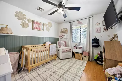 Bedroom - 27320 War Admiral Ct, Tehachapi, CA 93561 photo 4 of 4