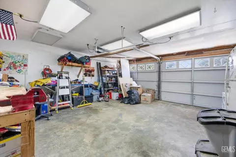 Other - 814 Bamboo Ct, Tehachapi, CA 93561 photo 14 of 18