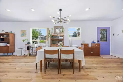 Dining - 814 Bamboo Ct, Tehachapi, CA 93561 photo 4 of 4