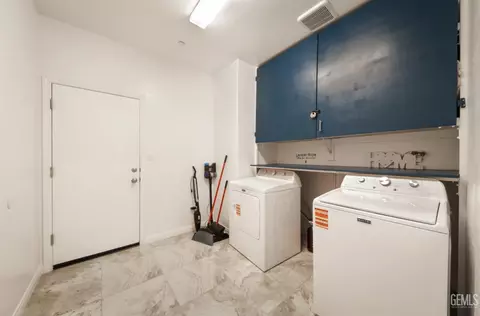 Other - 411 Darling Point Dr, Bakersfield, CA 93307 photo 8 of 10
