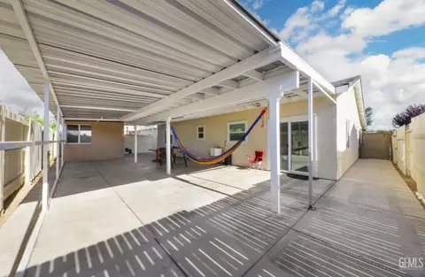 Other - 411 Darling Point Dr, Bakersfield, CA 93307 photo 2 of 10