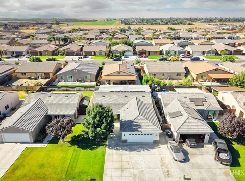View/Area - 411 Darling Point Dr, Bakersfield, CA 93307 photo 1 of 4
