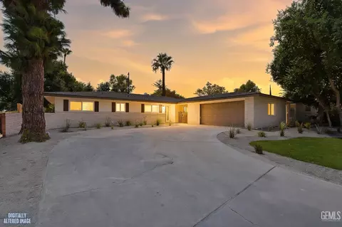 958 Fairway Dr, Bakersfield, CA 93309