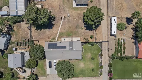 View/Area - 12420 Paddock Pl, Bakersfield, CA 93312 photo 7 of 11