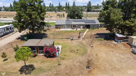 View/Area - 12420 Paddock Pl, Bakersfield, CA 93312 photo 10 of 11