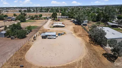 View/Area - 12420 Paddock Pl, Bakersfield, CA 93312 photo 5 of 11