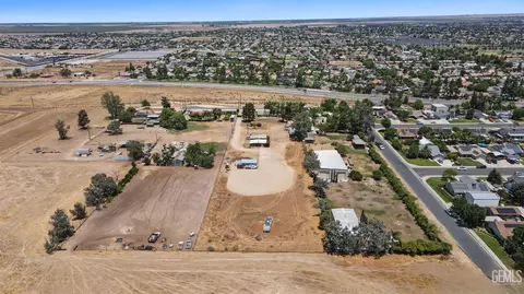 View/Area - 12420 Paddock Pl, Bakersfield, CA 93312 photo 6 of 11