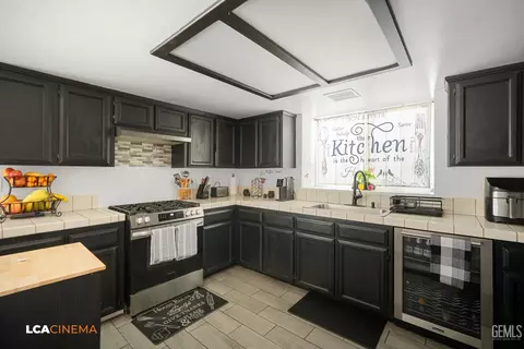 Kitchen - 235 Colvard St, Shafter, CA 93263 photo 2 of 4