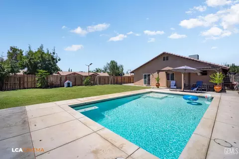 Exterior - 235 Colvard St, Shafter, CA 93263 photo 8 of 8