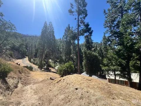 Exterior - 46202 Pumphouse Rd, Posey, CA 93260 photo 12 of 13