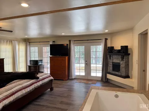 Bedroom - 46202 Pumphouse Rd, Posey, CA 93260 photo 1 of 5