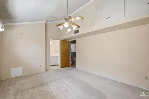 Bedroom - 2004 Juniper Ct, Bakersfield, CA 93309 photo 6 of 11