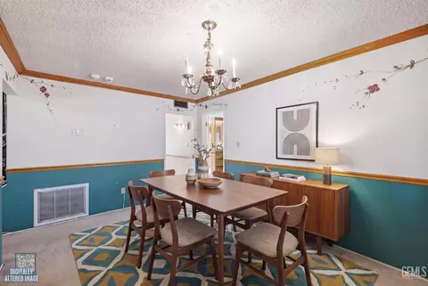 Dining - 2004 Juniper Ct, Bakersfield, CA 93309 photo 1 of 3
