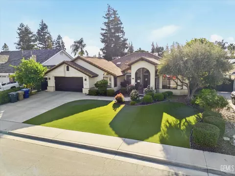 2513 Oak Vw, Bakersfield, CA 93311