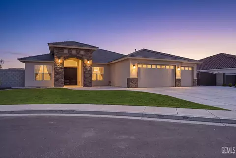 16513 Starview Ct, Bakersfield, CA 93314