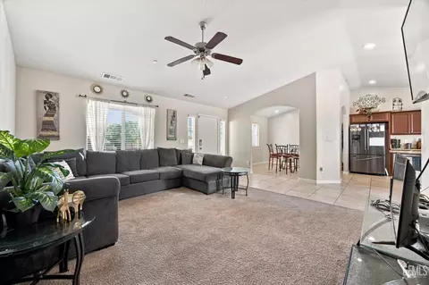 Other - 6014 Samuelson St, Bakersfield, CA 93313 photo 3 of 4