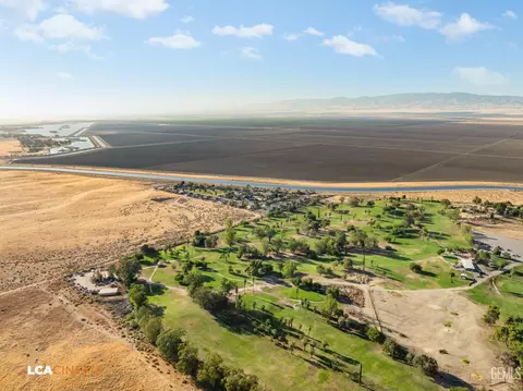 View/Area - 11341 Tee Box Ln, Taft, CA 93268 photo 18 of 26