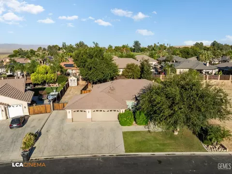 View/Area - 11341 Tee Box Ln, Taft, CA 93268 photo 1 of 26