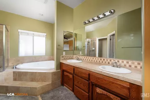 Other - 11341 Tee Box Ln, Taft, CA 93268 photo 9 of 14