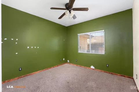 Bedroom - 11341 Tee Box Ln, Taft, CA 93268 photo 2 of 2