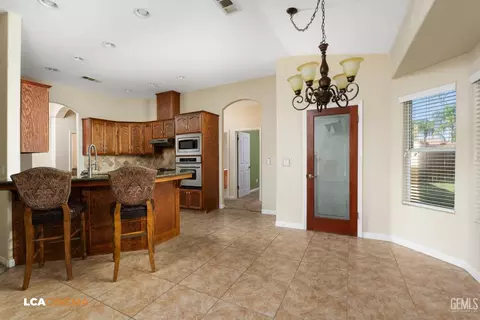 Other - 11341 Tee Box Ln, Taft, CA 93268 photo 3 of 14