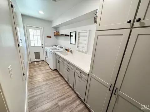 Other - 14618 Goodwin Ave, Bakersfield, CA 93314 photo 8 of 11