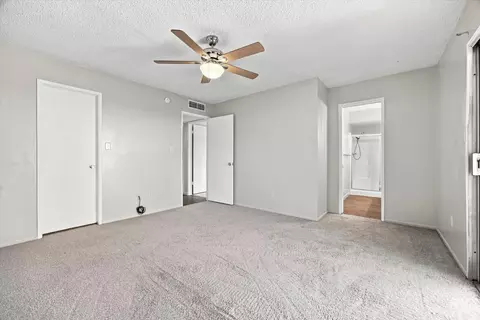 Bedroom - 2729 Agate St, Bakersfield, CA 93304 photo 3 of 7