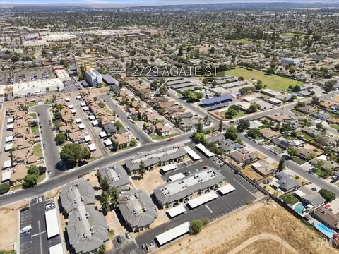 View/Area - 2729 Agate St, Bakersfield, CA 93304 photo 3 of 4