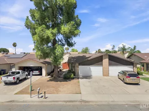 Other - 2729 Agate St, Bakersfield, CA 93304 photo 2 of 5