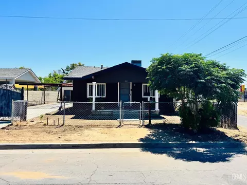 1315 Robinson St, Bakersfield, CA 93305