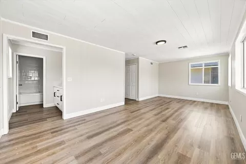 Living - 20735 Schell Ranch Rd, Caliente, CA 93518 photo 7 of 7