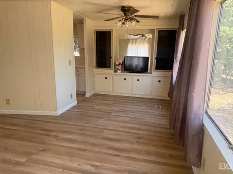 218 Park Way, Bodfish, CA 93205 photo 11