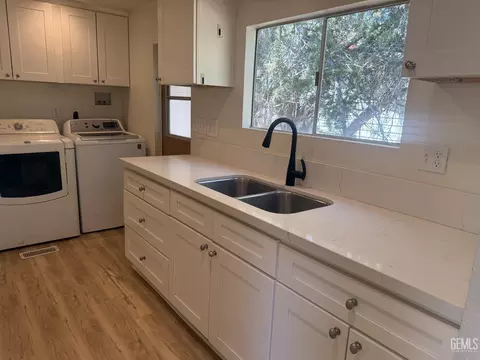 218 Park Way, Bodfish, CA 93205 photo 16