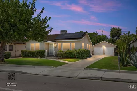 231 A St, Bakersfield, CA 93304
