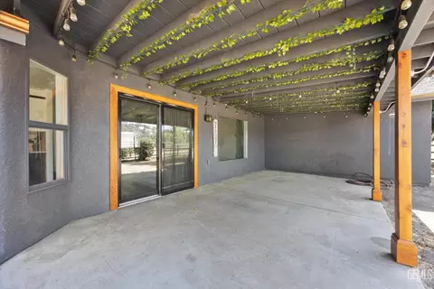 Other - 26350 Bear Valley Rd, Tehachapi, CA 93561 photo 8 of 18