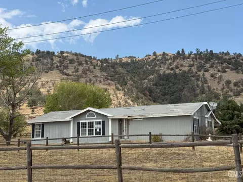 Exterior - 28000 Cummings Valley Rd, Tehachapi, CA 93561 photo 1 of 3
