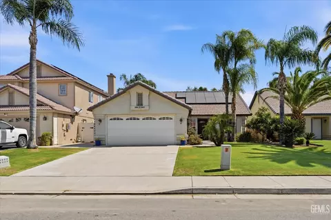 5004 Shorebird Dr, Bakersfield, CA 93312