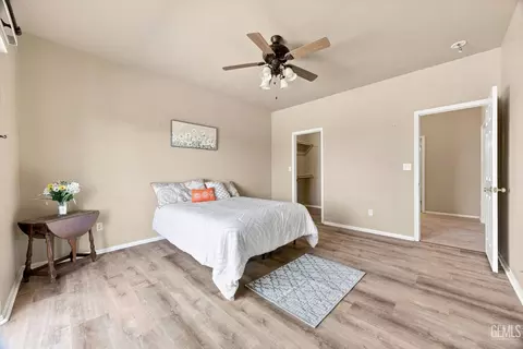 Bedroom - 24650 Sandpiper Ct, Tehachapi, CA 93561 photo 2 of 6