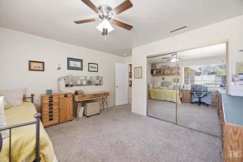 Bedroom - 17381 Bold Venture Dr, Tehachapi, CA 93561 photo 3 of 3