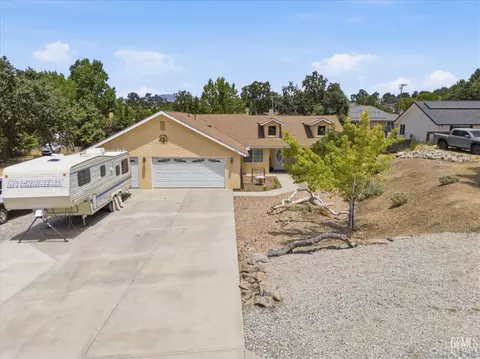 Other - 17381 Bold Venture Dr, Tehachapi, CA 93561 photo 1 of 8