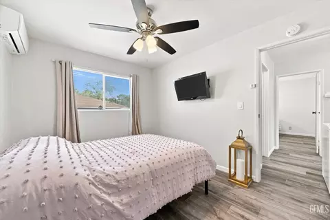 Bedroom - 24220 Arroyo Ct, Tehachapi, CA 93561 photo 4 of 4