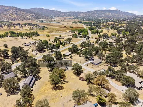 View/Area - 24220 Arroyo Ct, Tehachapi, CA 93561 photo 1 of 5