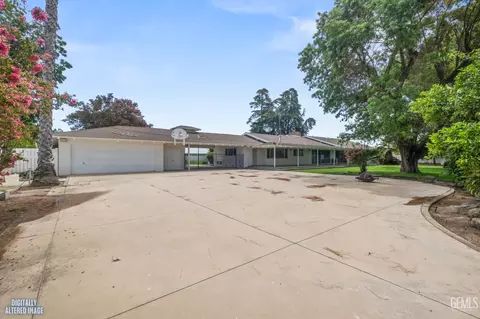 Exterior - 15821 Central Ave, Wasco, CA 93280 photo 10 of 20