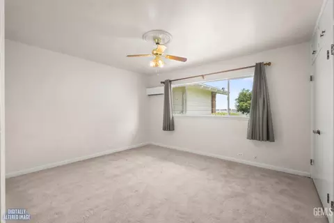 Bedroom - 15821 Central Ave, Wasco, CA 93280 photo 1 of 8